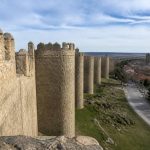 Ciudad vieja de Ávila e iglesias extramuros: guía para descubrir su valor histórico y patrimonial