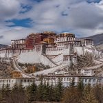 Potala: historia, arquitectura y legado cultural del palacio tibetano