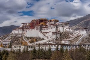 Potala: historia, arquitectura y legado cultural del palacio tibetano